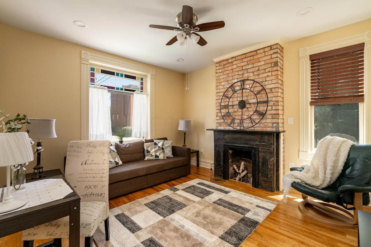209 3rd Avenue - Photo 1