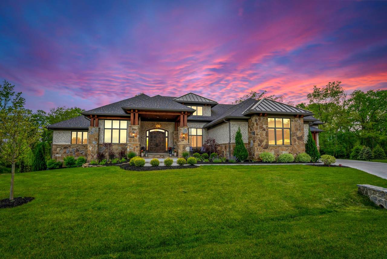 8235 Waterford Way - Photo 1