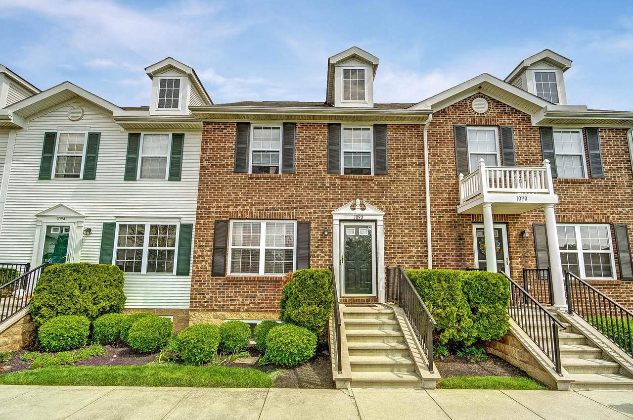 1092 Shady Lake Drive - Photo 1