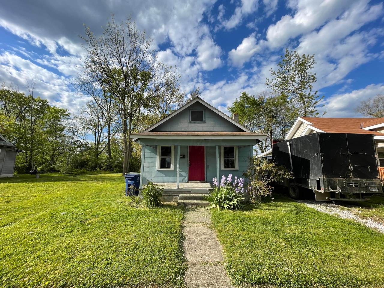 2834 10th Avenue - Photo 1