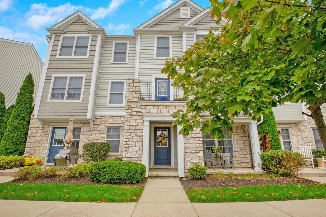 6013 Canyon Creek Drive - Photo 1