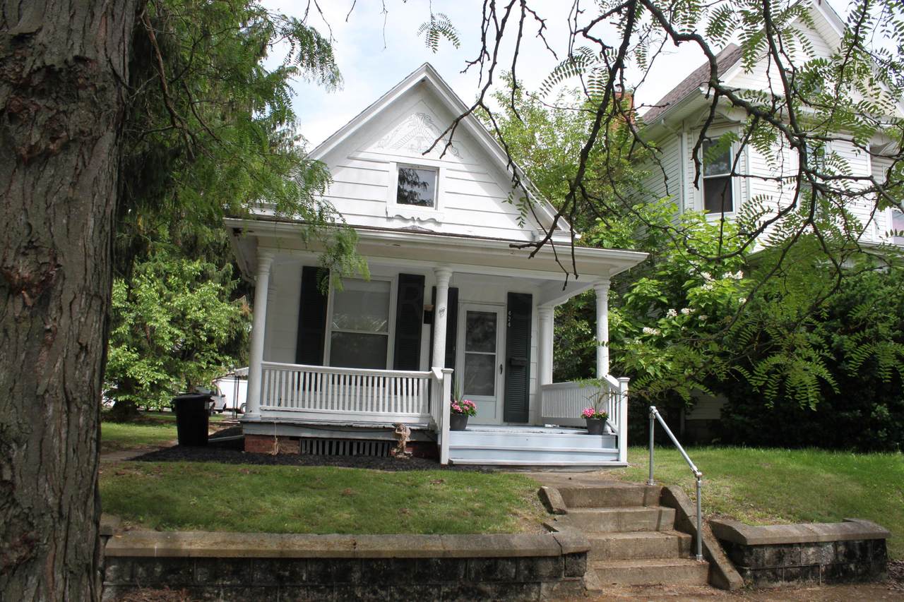 424 East Street - Photo 1