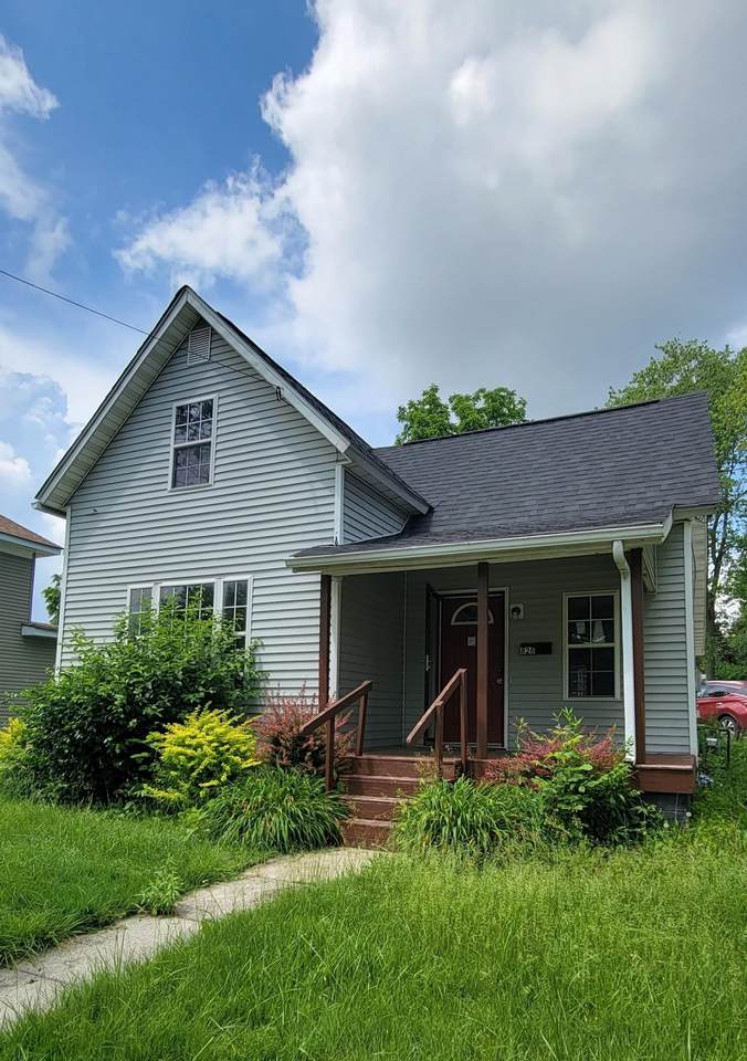826 4th Street - Photo 1