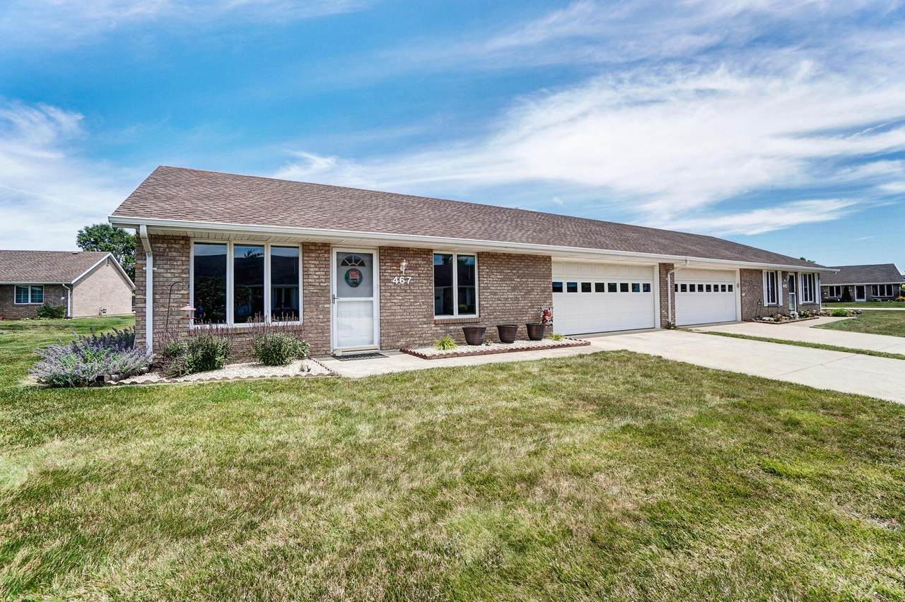 467 Patricia Drive - Photo 1