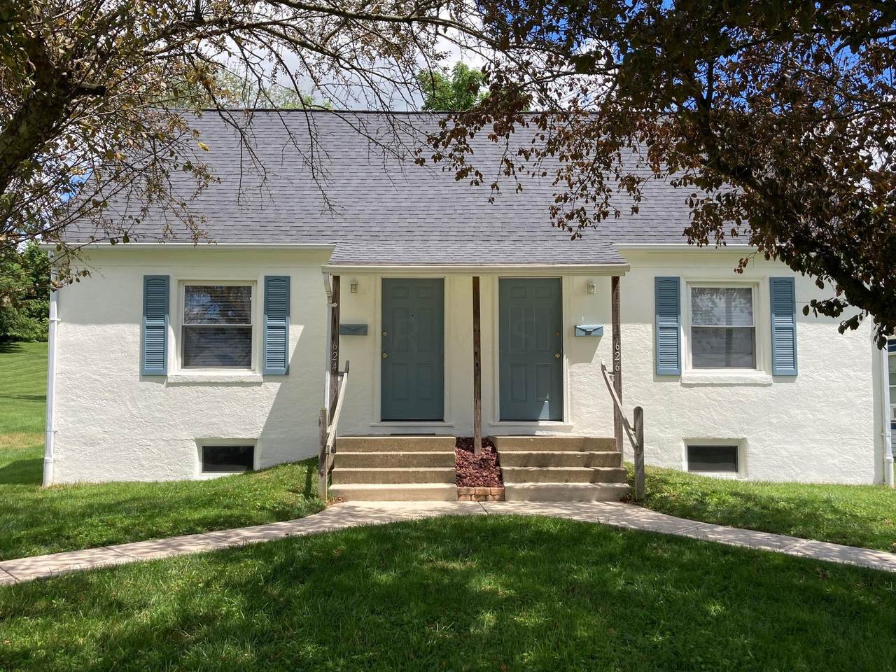 624-626 Garfield Avenue - Photo 1