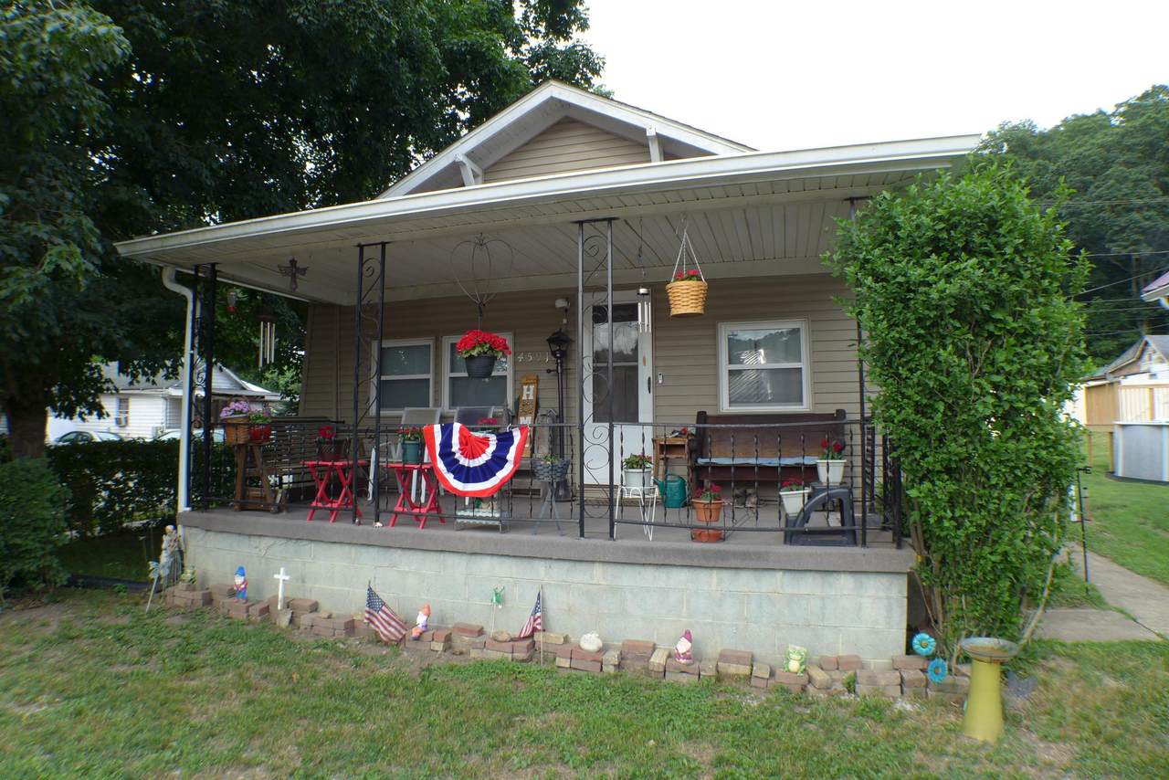 45917 Corning Street - Photo 1