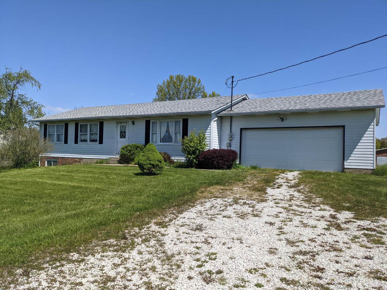 7200 Johnstown Utica Road - Photo 1