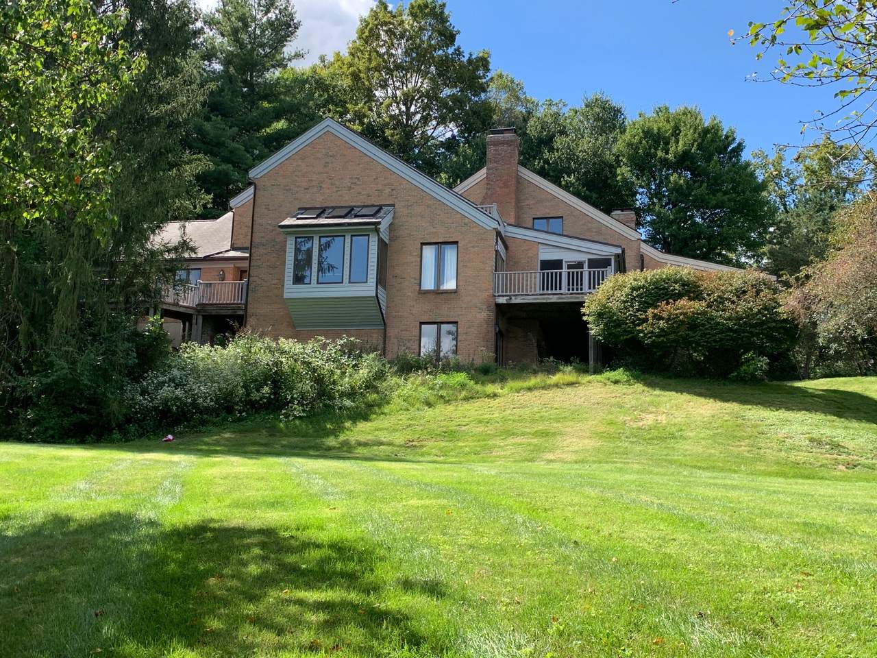2 Parnassus Village Drive - Photo 1