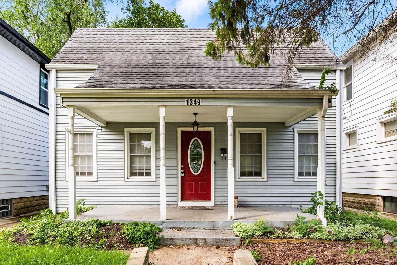 1349 Oakwood Avenue - Photo 1