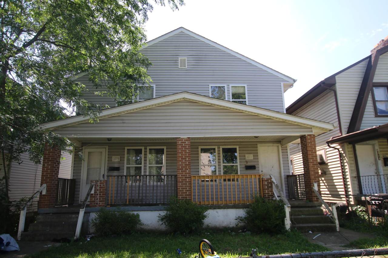 1077-1079 18th Avenue - Photo 1
