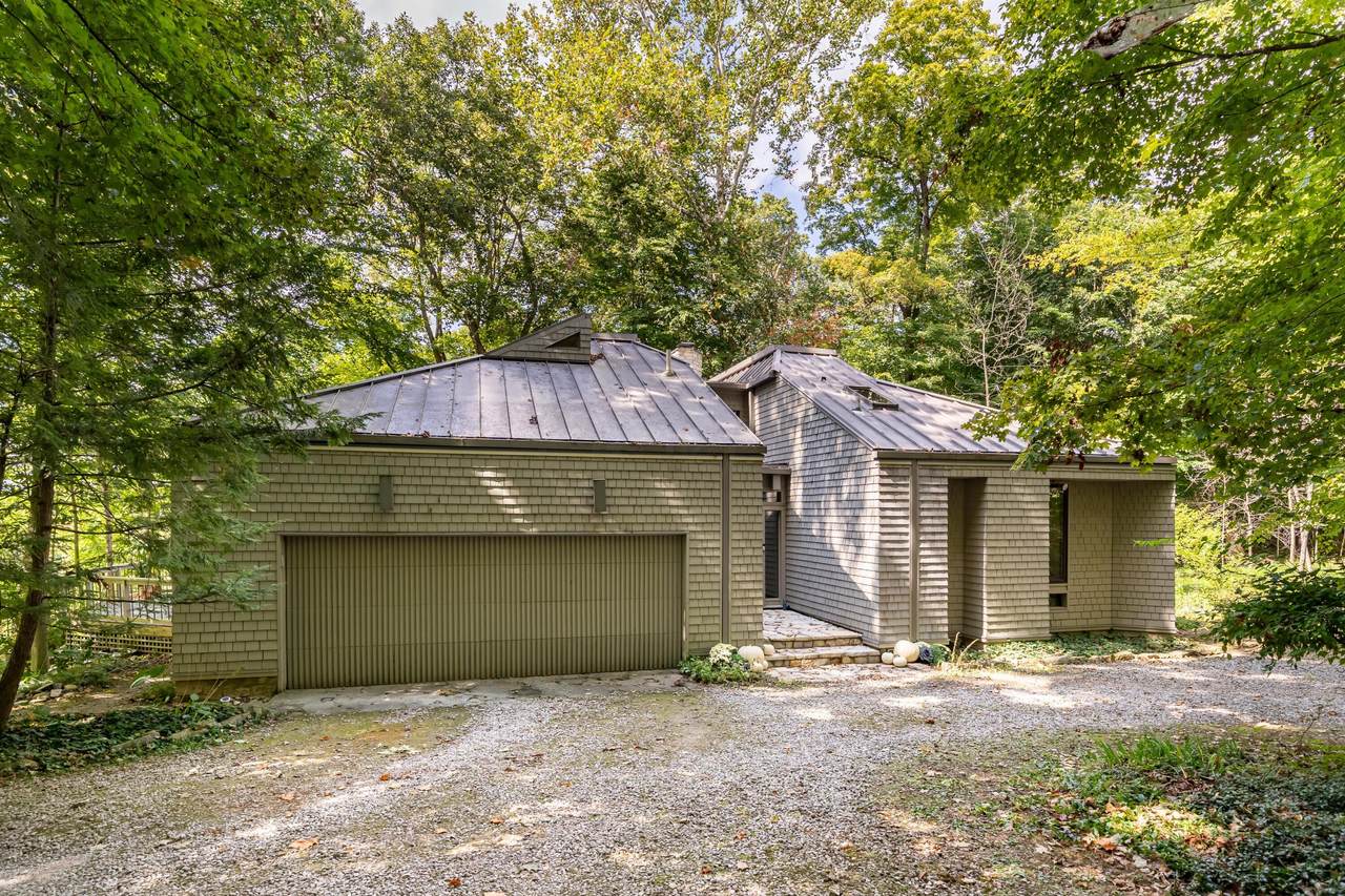 860 Orange Road - Photo 1