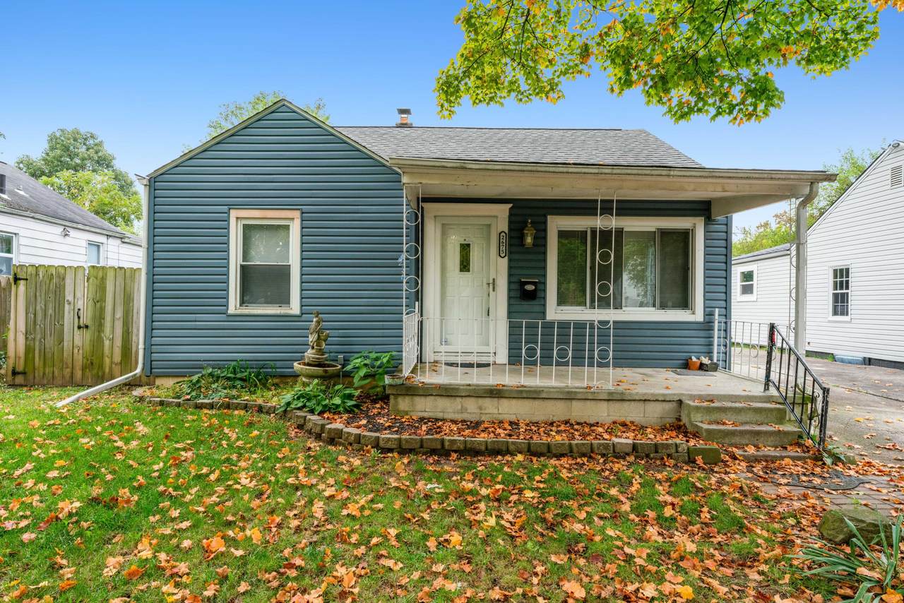 2675 Grasmere Avenue - Photo 1