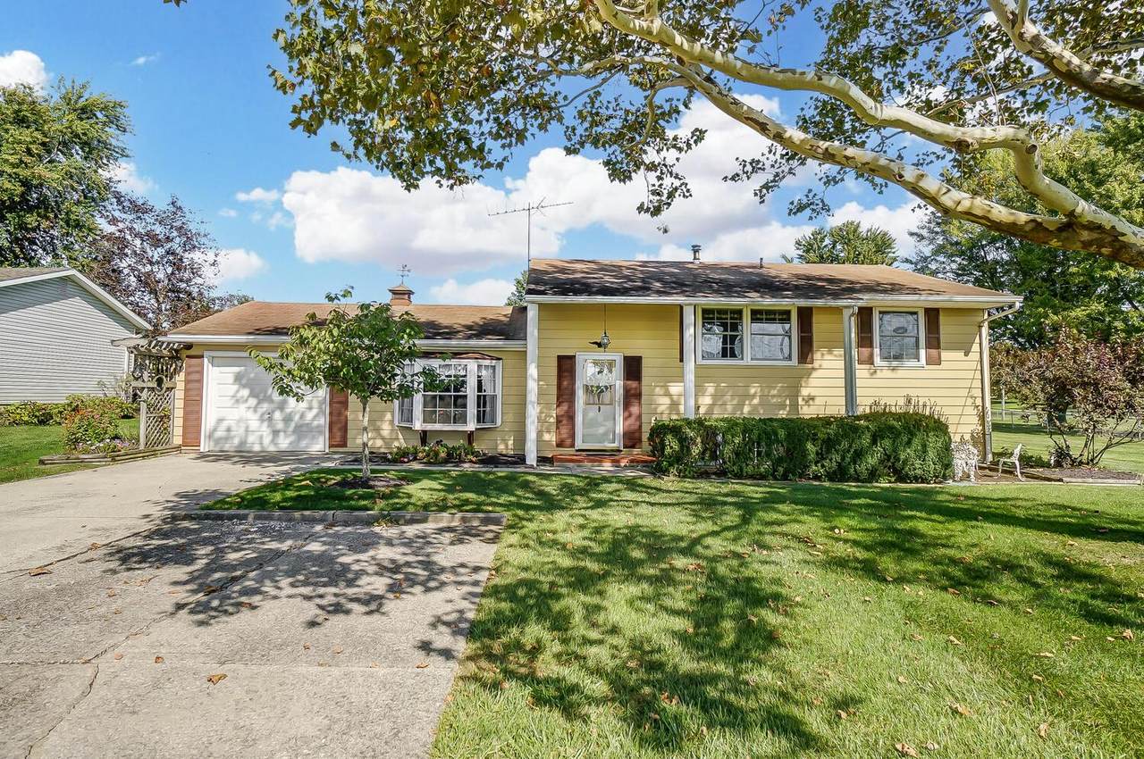 1452 Collins Avenue - Photo 1