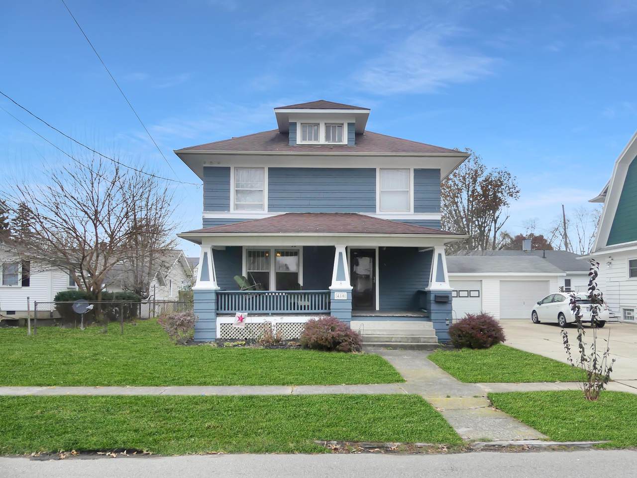 480 Summit Street - Photo 1
