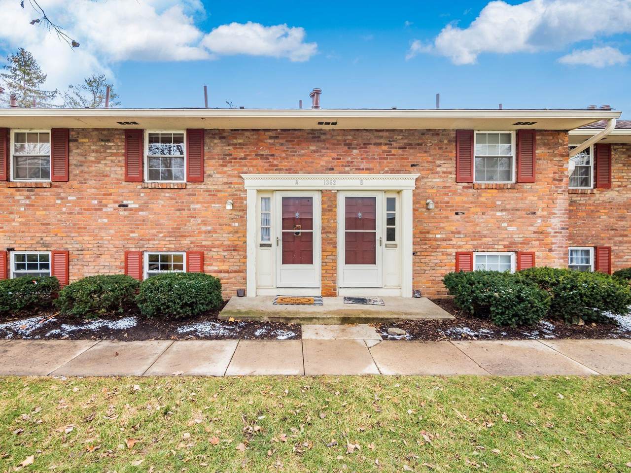 1362 Bluff Avenue - Photo 1