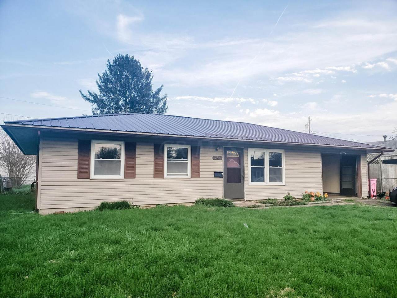 186 Indianhead Drive - Photo 1