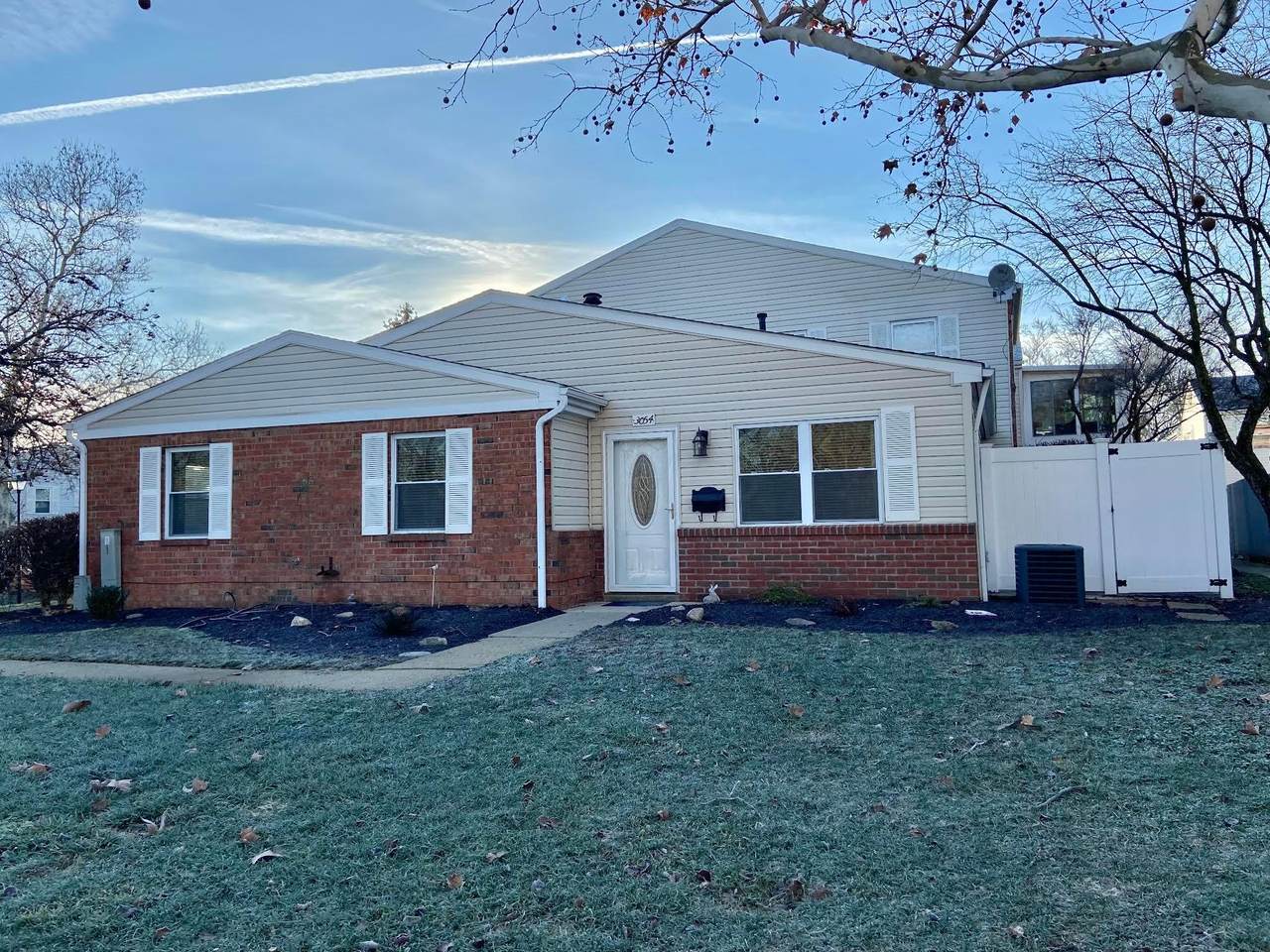 3054 Jersey Dr - Photo 1