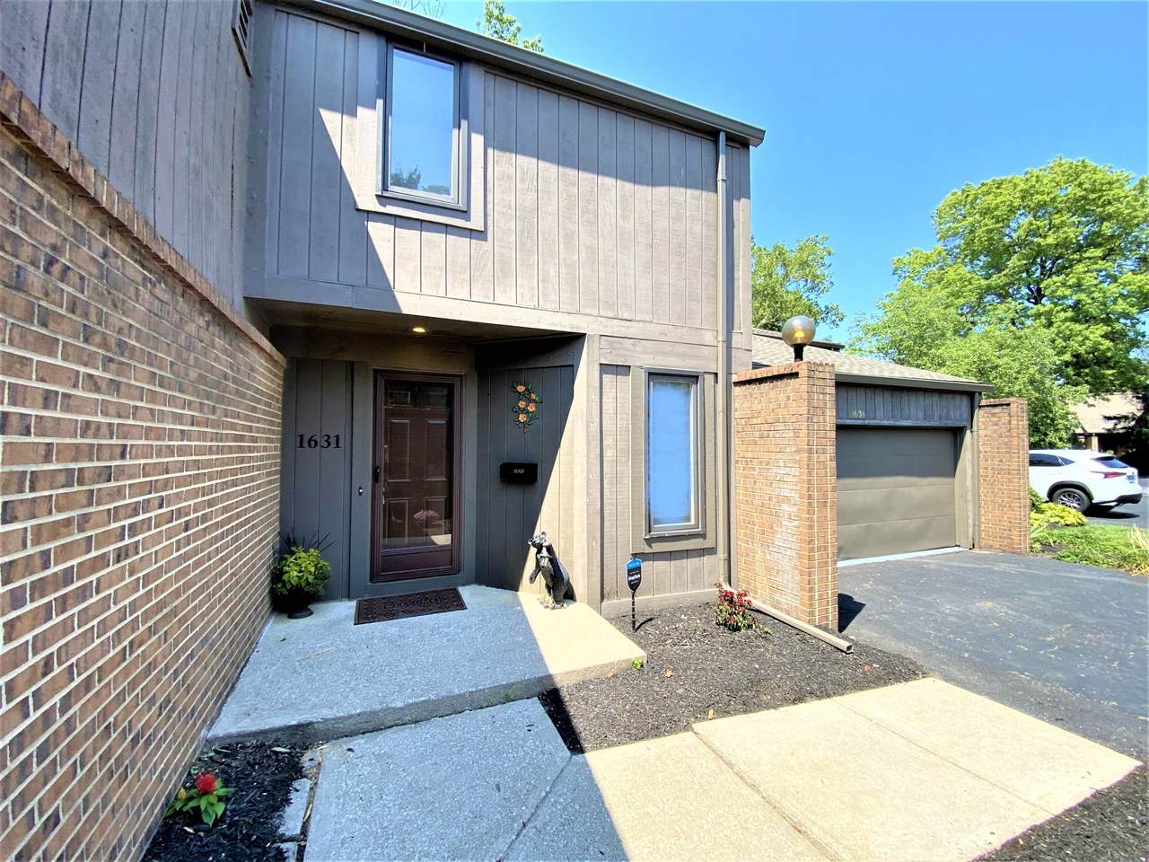1631 Coppertree Road - Photo 1