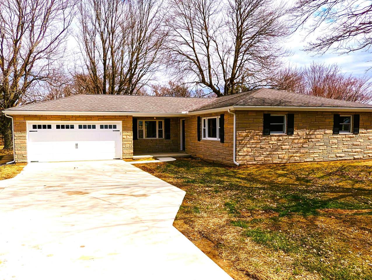 6890 State Route 13 - Photo 1