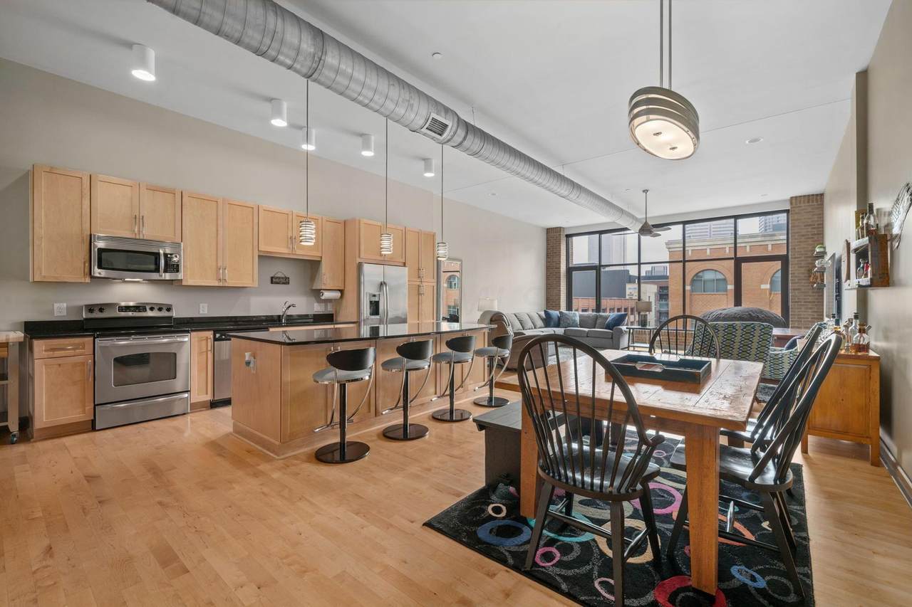 300 Spring Street - Photo 1