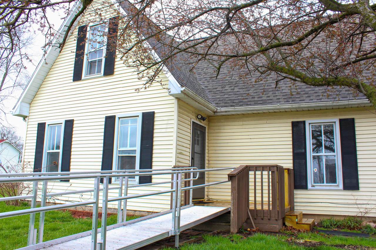 8861 Railroad Street - Photo 1