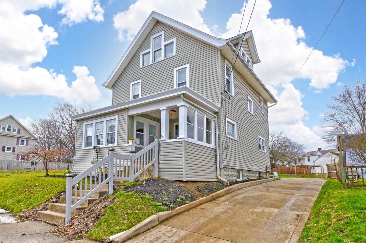 521 Vine Street - Photo 1