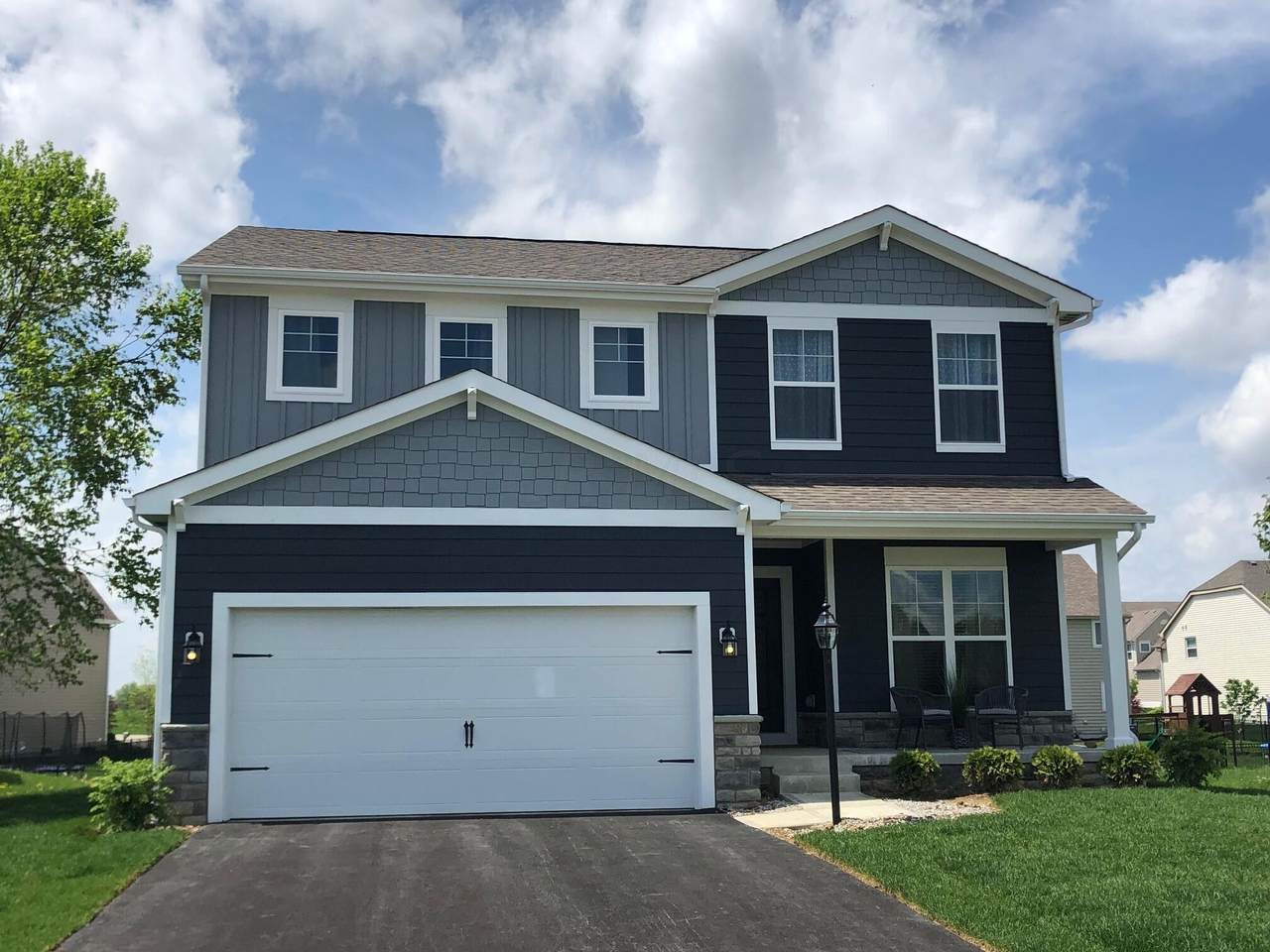 591 Parker - Photo 1
