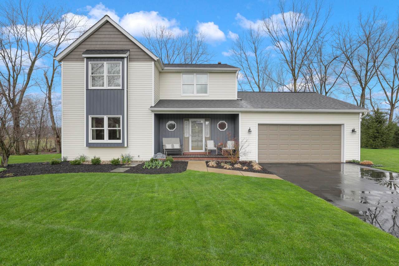 11071 Ravenwood Court - Photo 1