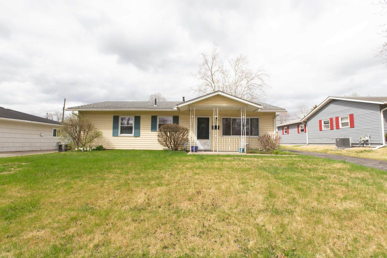 7276 Sabre Avenue - Photo 1