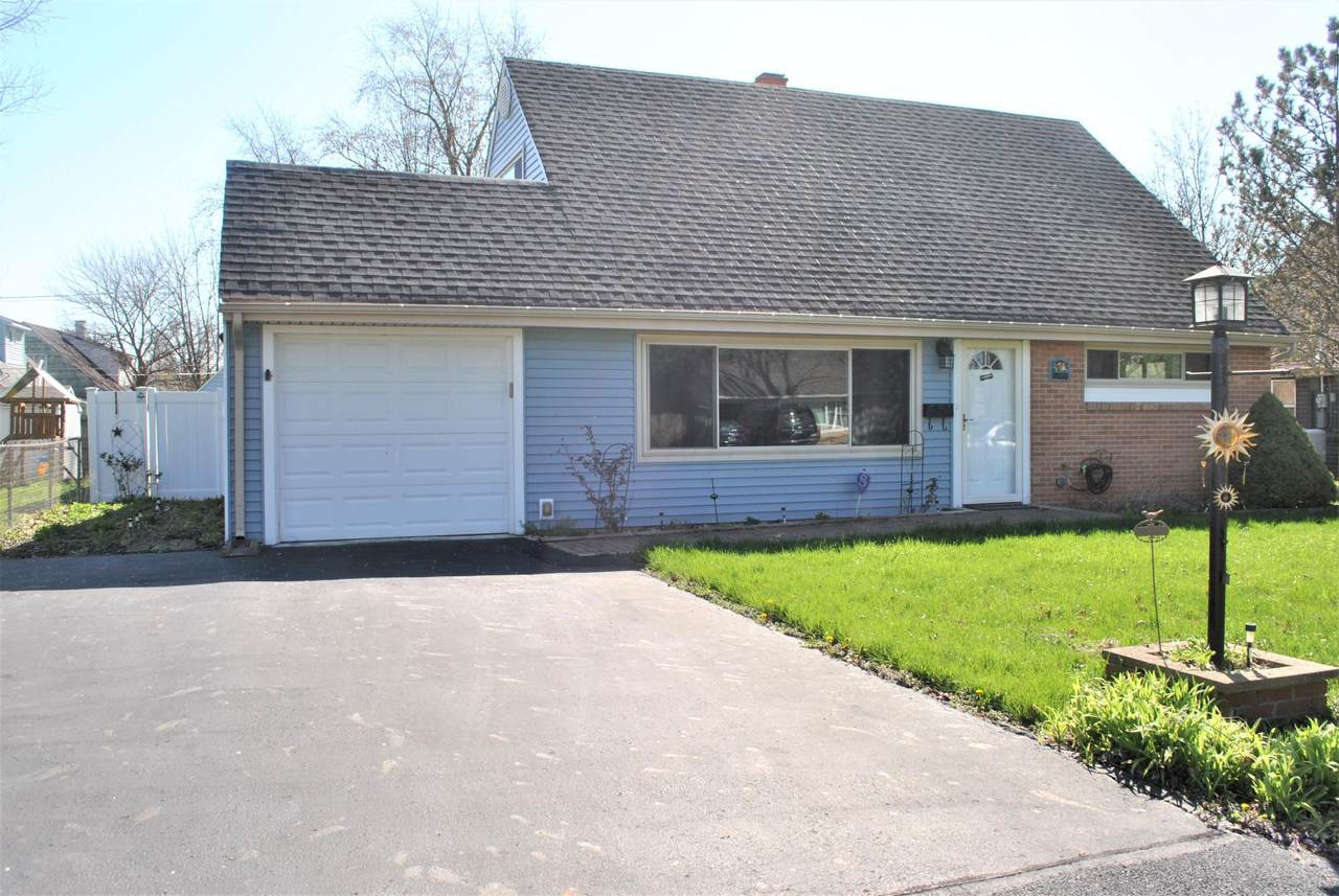 3806 Irwin Avenue - Photo 1