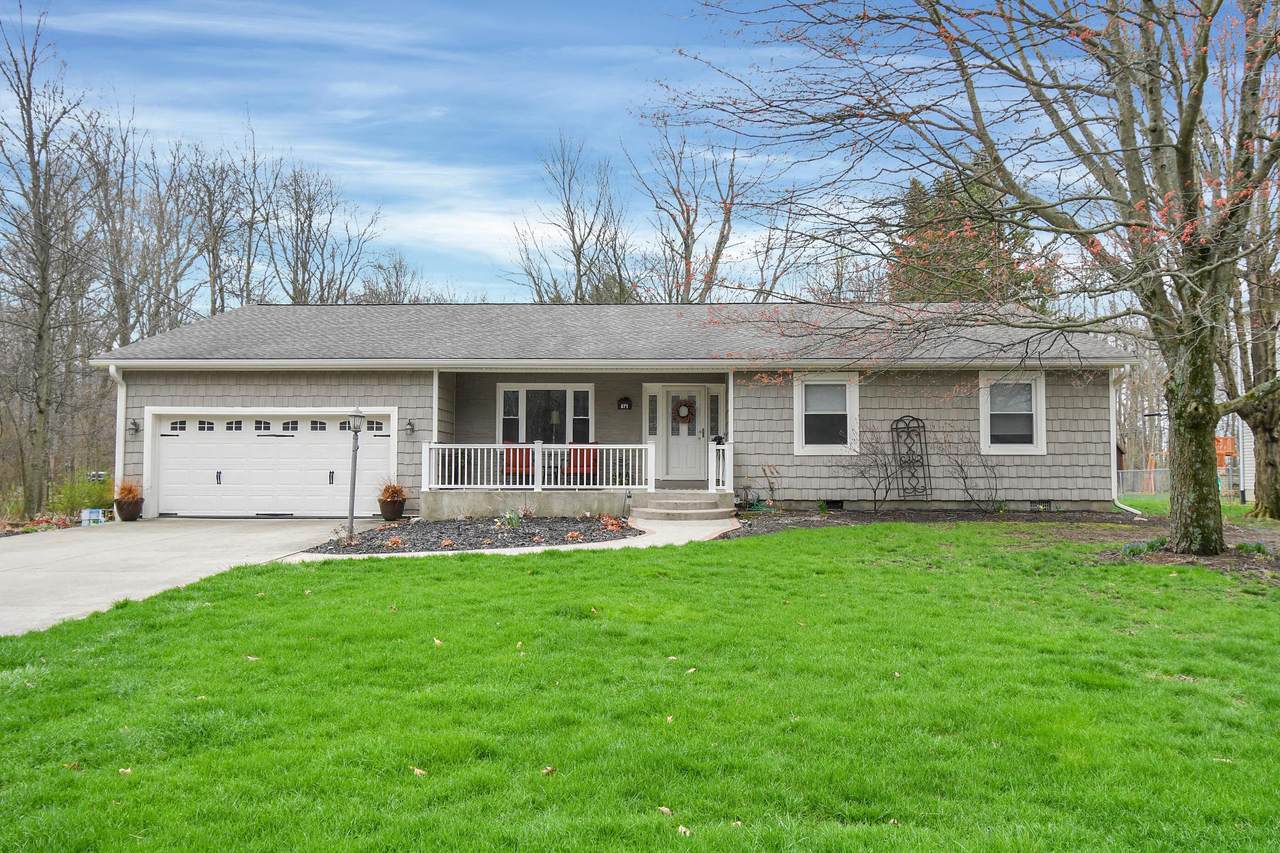 871 Christopher Drive - Photo 1