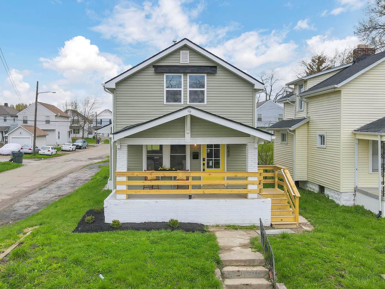 1042 Olmstead Avenue - Photo 1