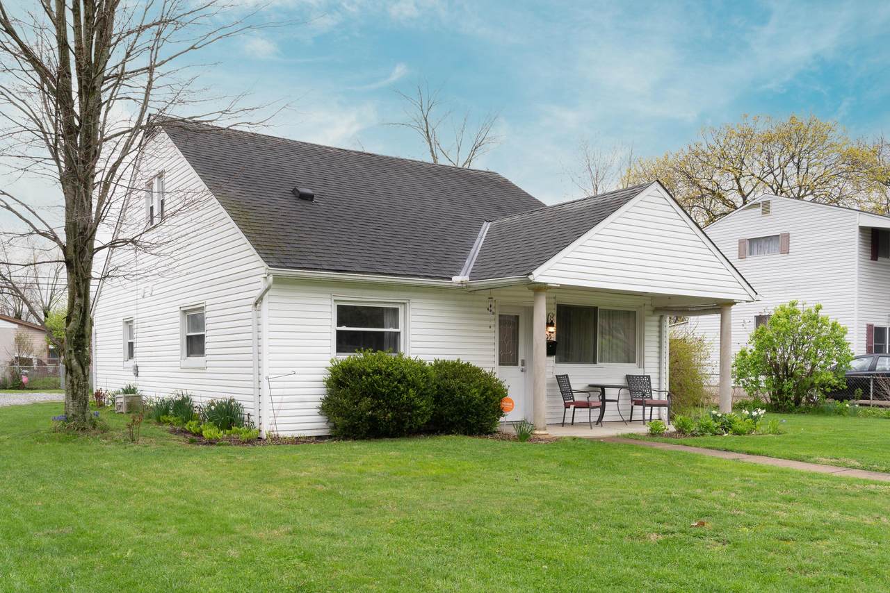 4105 Seigman Avenue - Photo 1
