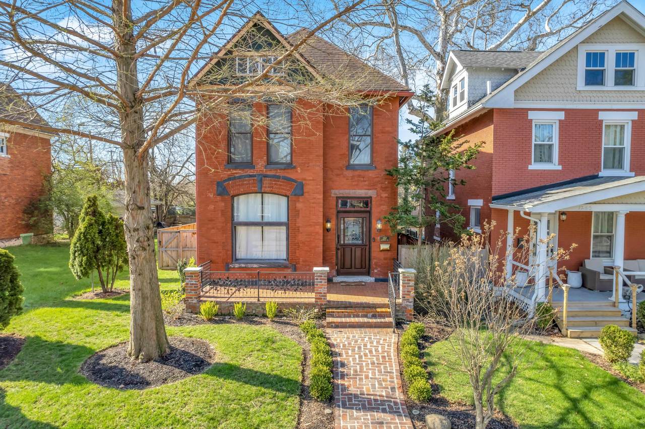 1267 Eastwood Avenue - Photo 1