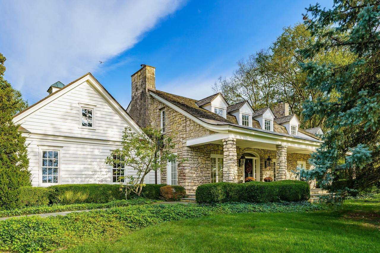 5580 Riverside Drive - Photo 1