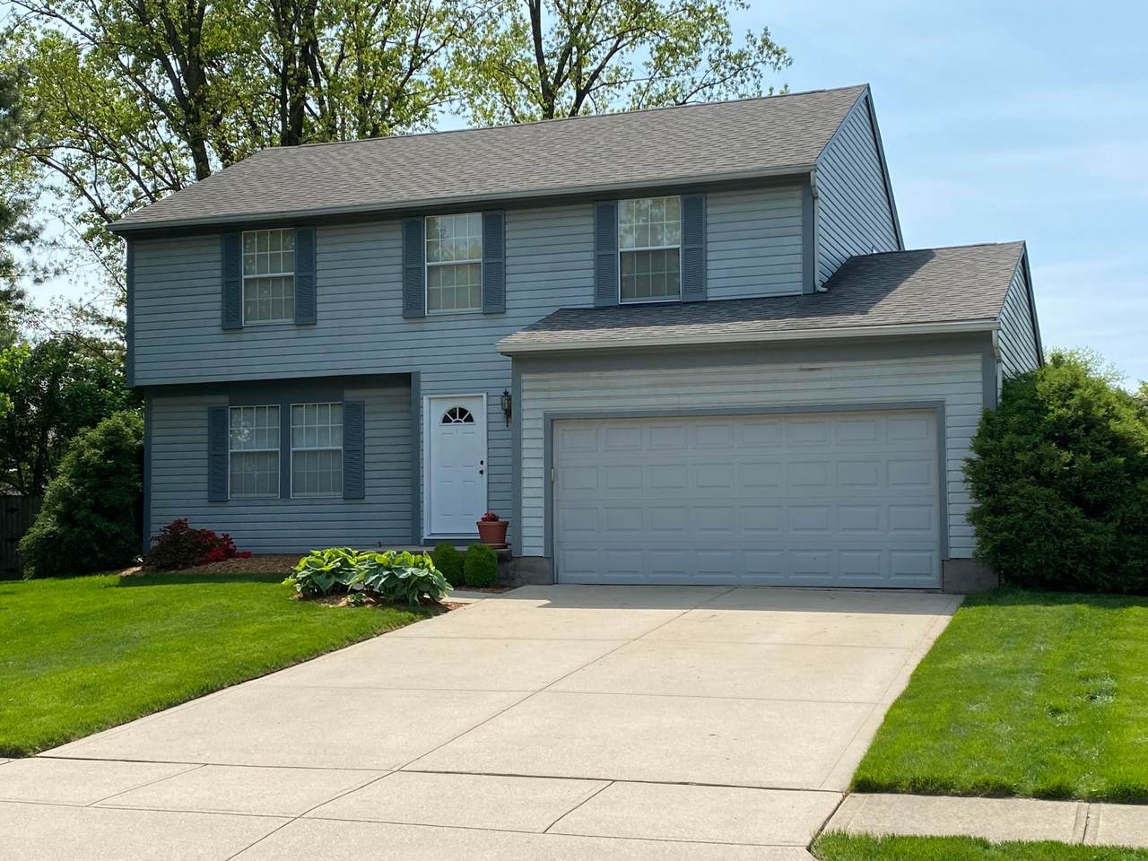 935 Irvington Place - Photo 1