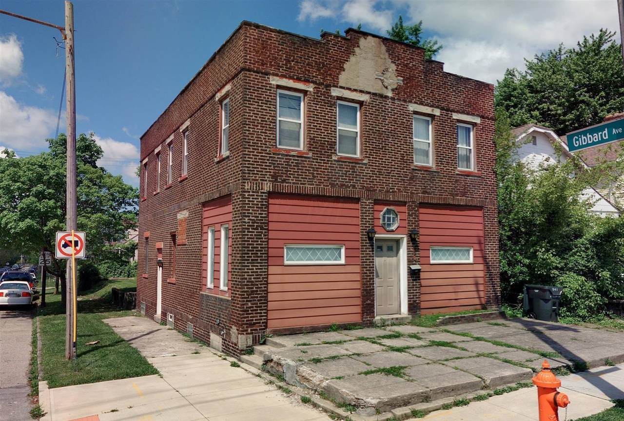 941 St Clair Avenue - Photo 1