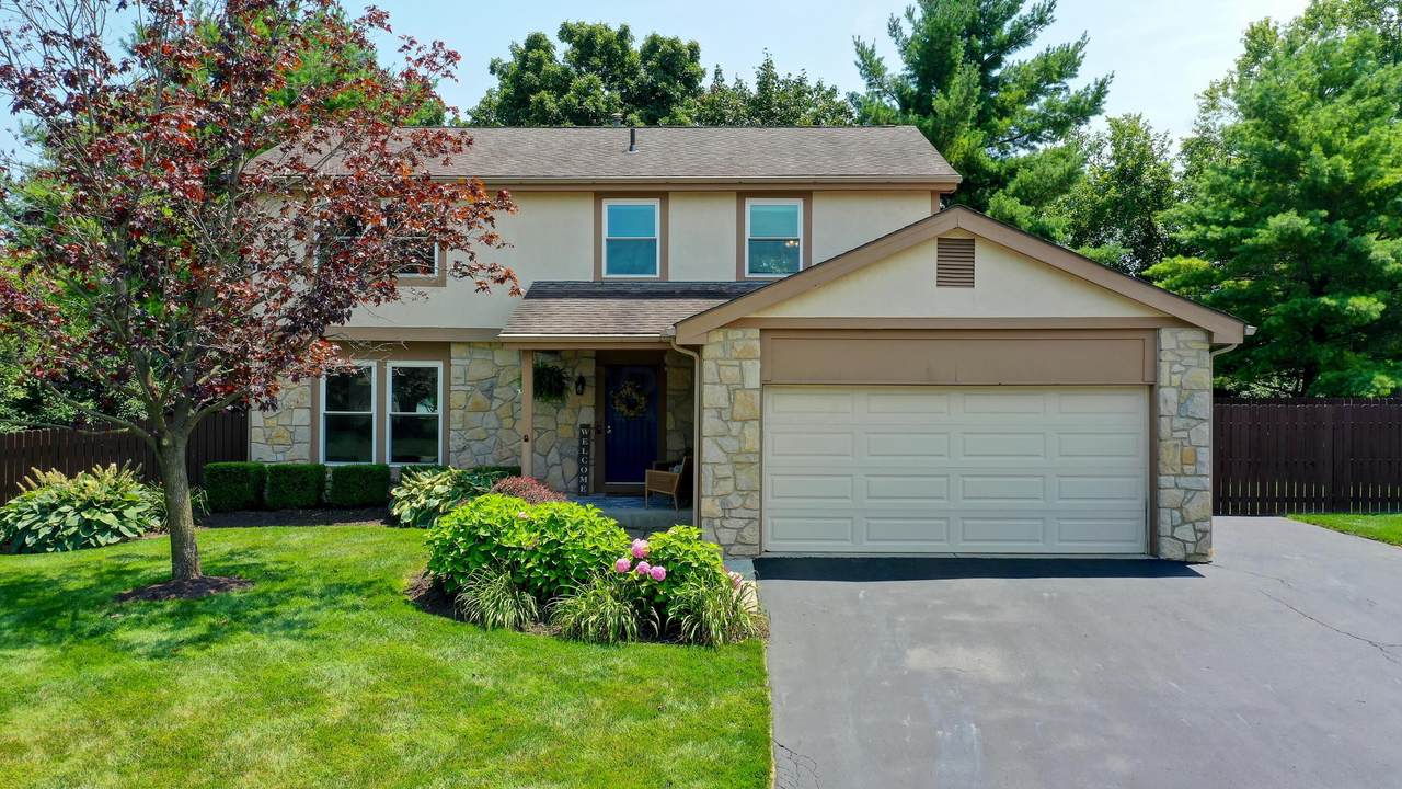 272 Leighway Drive - Photo 1