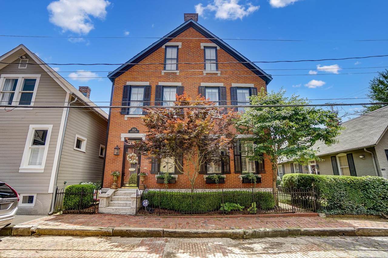 313 Jackson Street - Photo 1