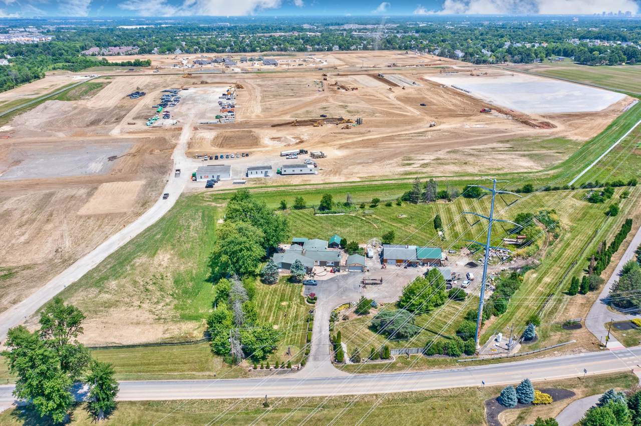 4594 Cosgray Road - Photo 1