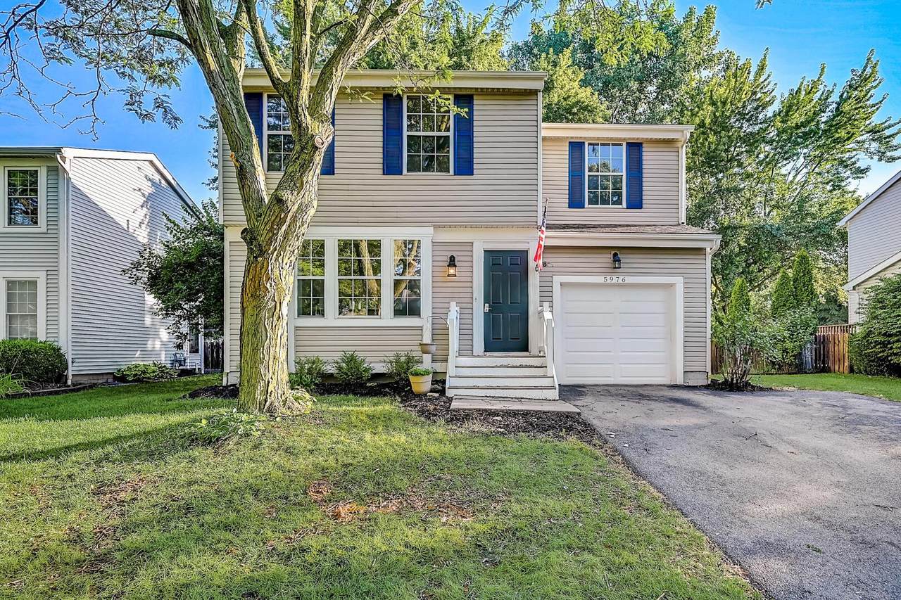 5976 Kingslake Drive - Photo 1