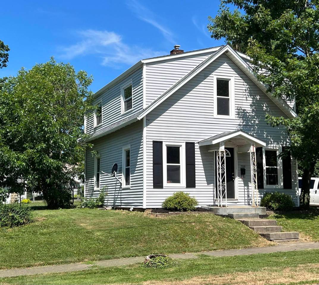 709 Mckenzie Street - Photo 1