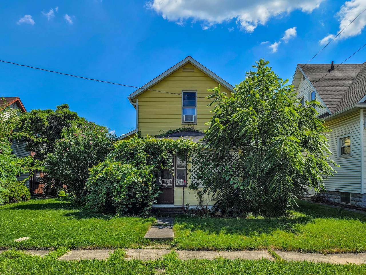 615 Oakwood Avenue - Photo 1