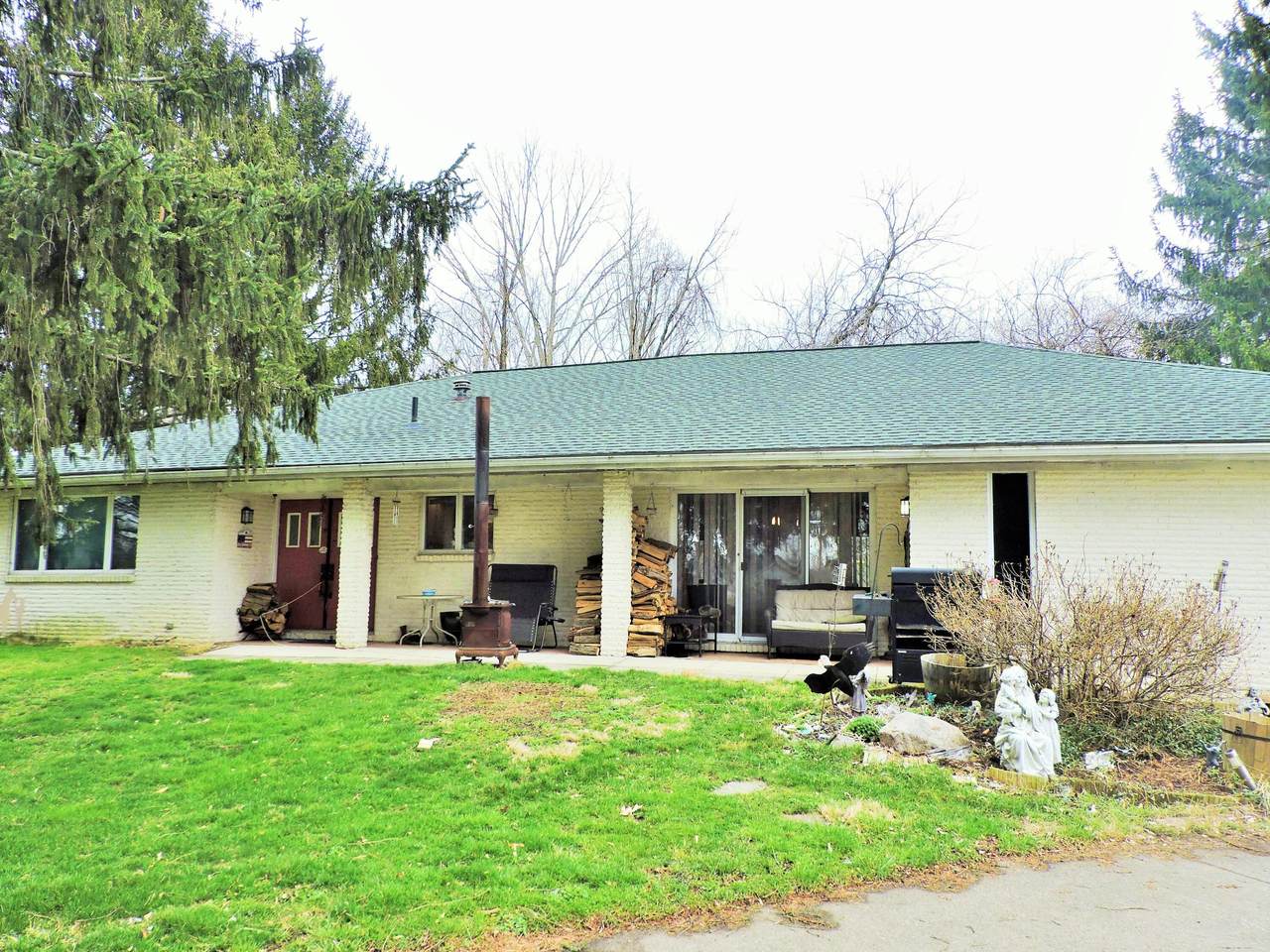 1975 Abbeyville Road - Photo 1