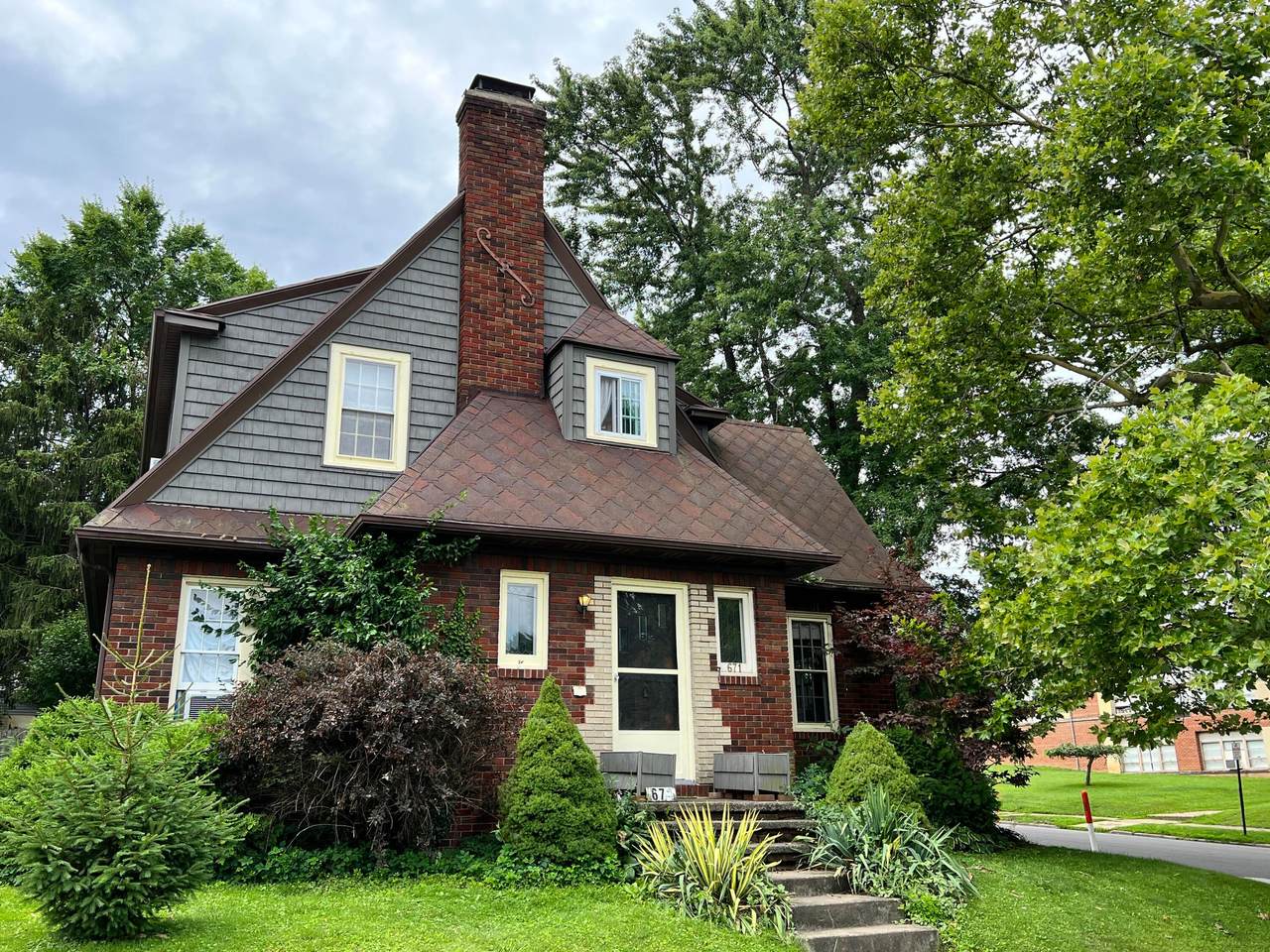 671 Highland Avenue - Photo 1