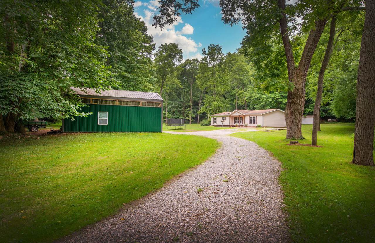 2401 Crosley Road - Photo 1