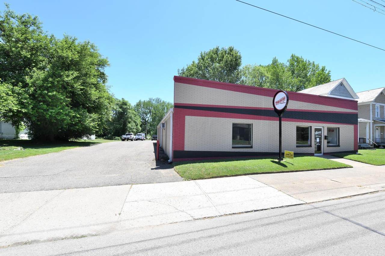 1672 Linden Avenue - Photo 1