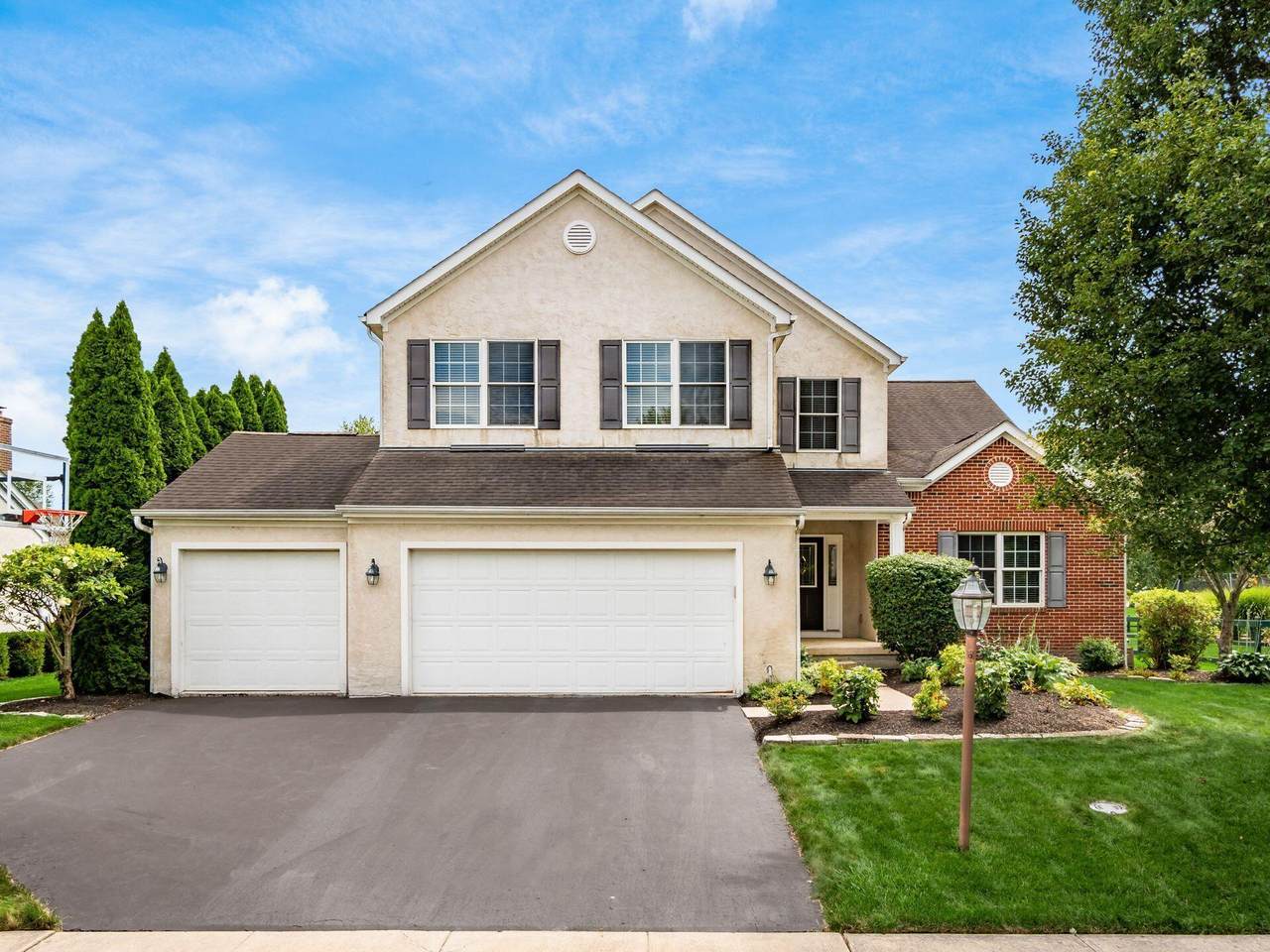 4247 Laurel Valley Drive - Photo 1