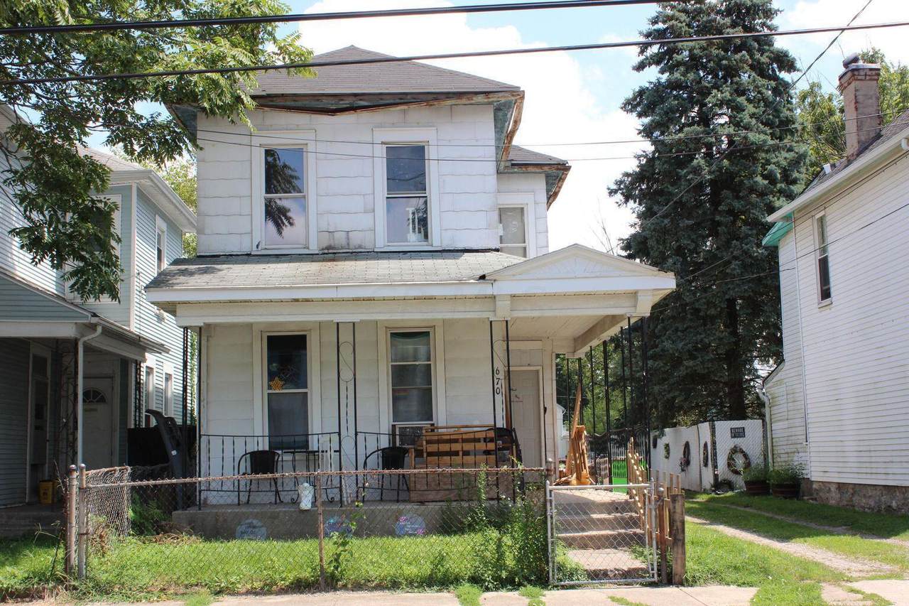 670 Homeview Avenue - Photo 1