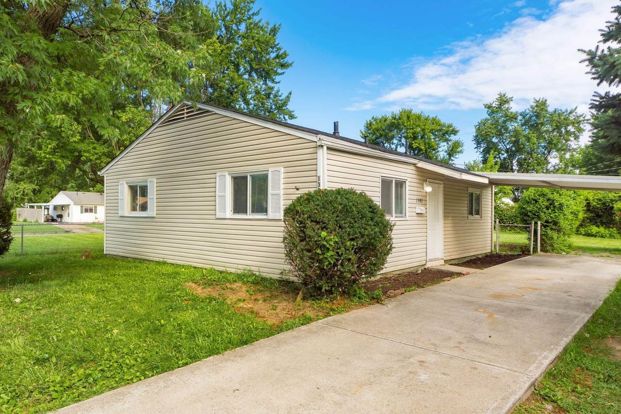 1382 Southfield Drive - Photo 1